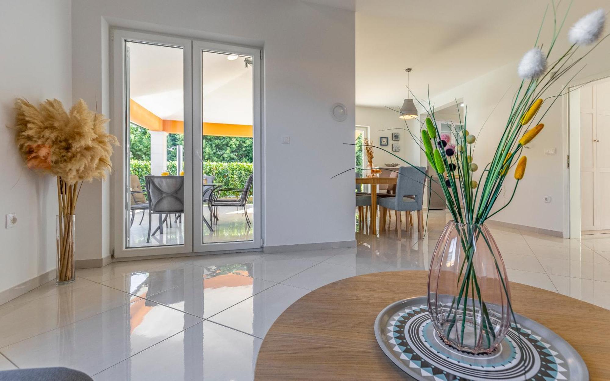 Lotus Villas Resort Пула Екстериор снимка